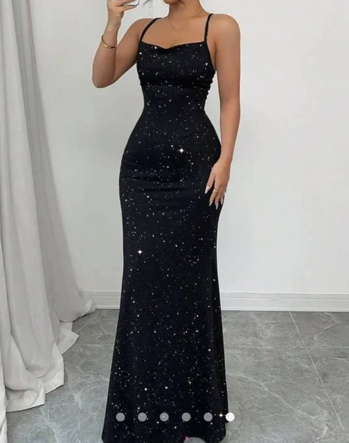 Backless Bodycon Dress // Black