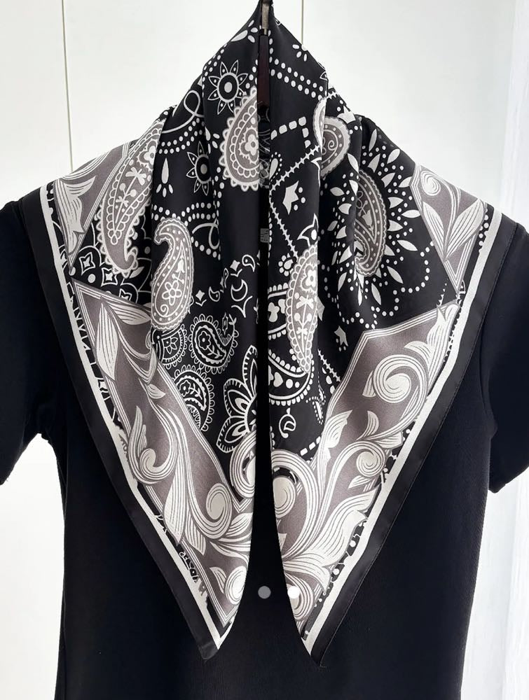 Scarf // 016
