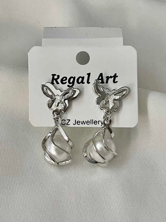 Butterfly Pearl Earrings // Silver