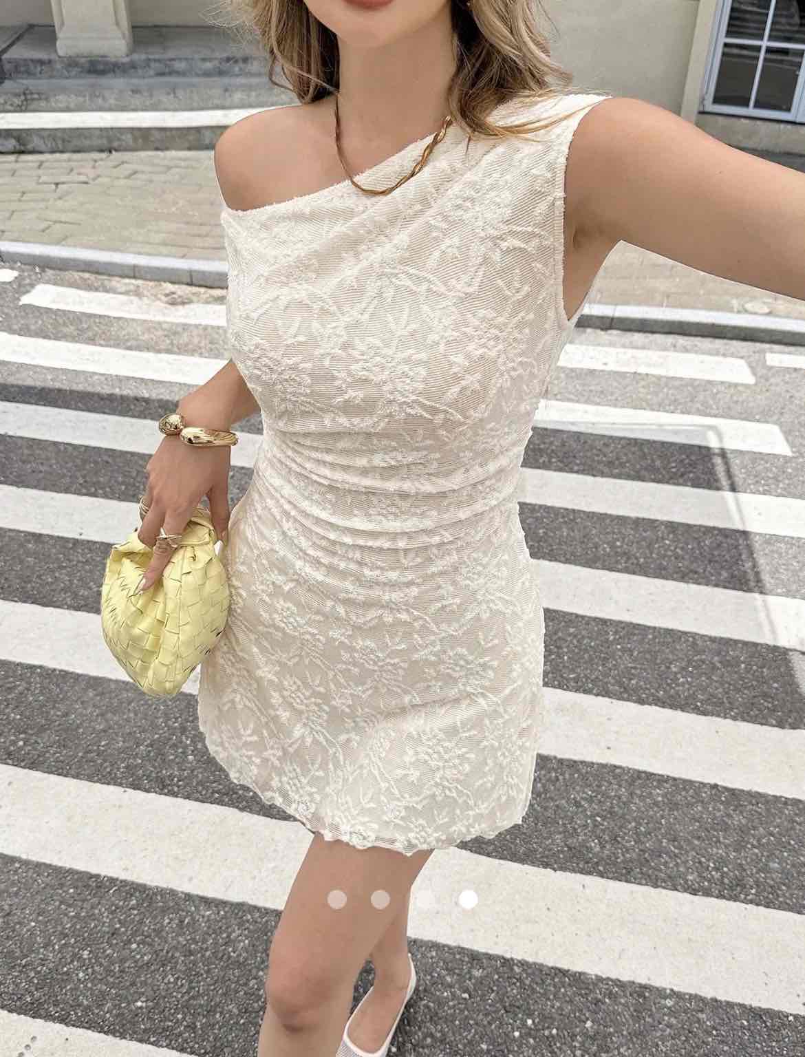 Backless Bodycon Dress // White