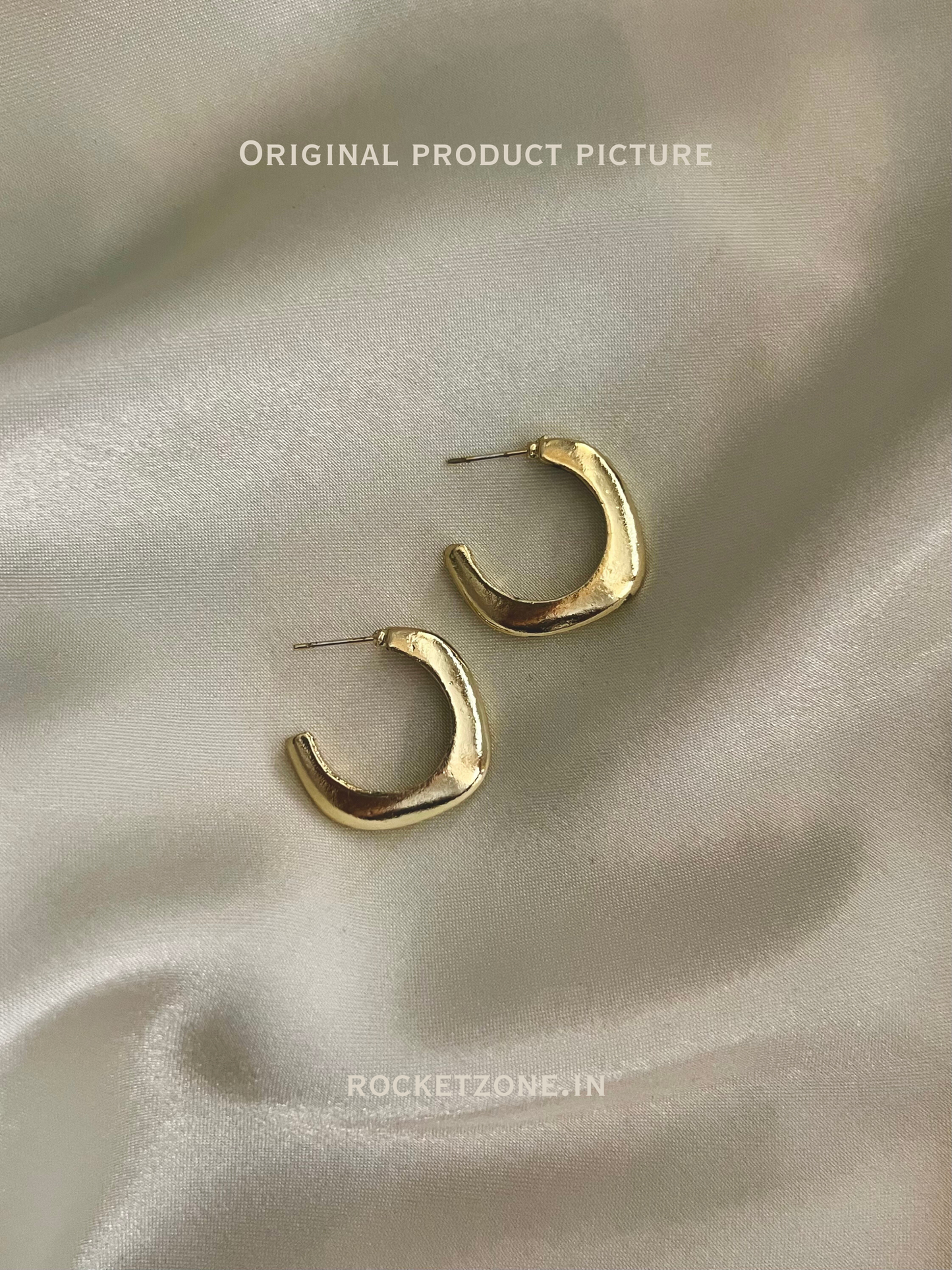 Square Hoop Earrings // Gold