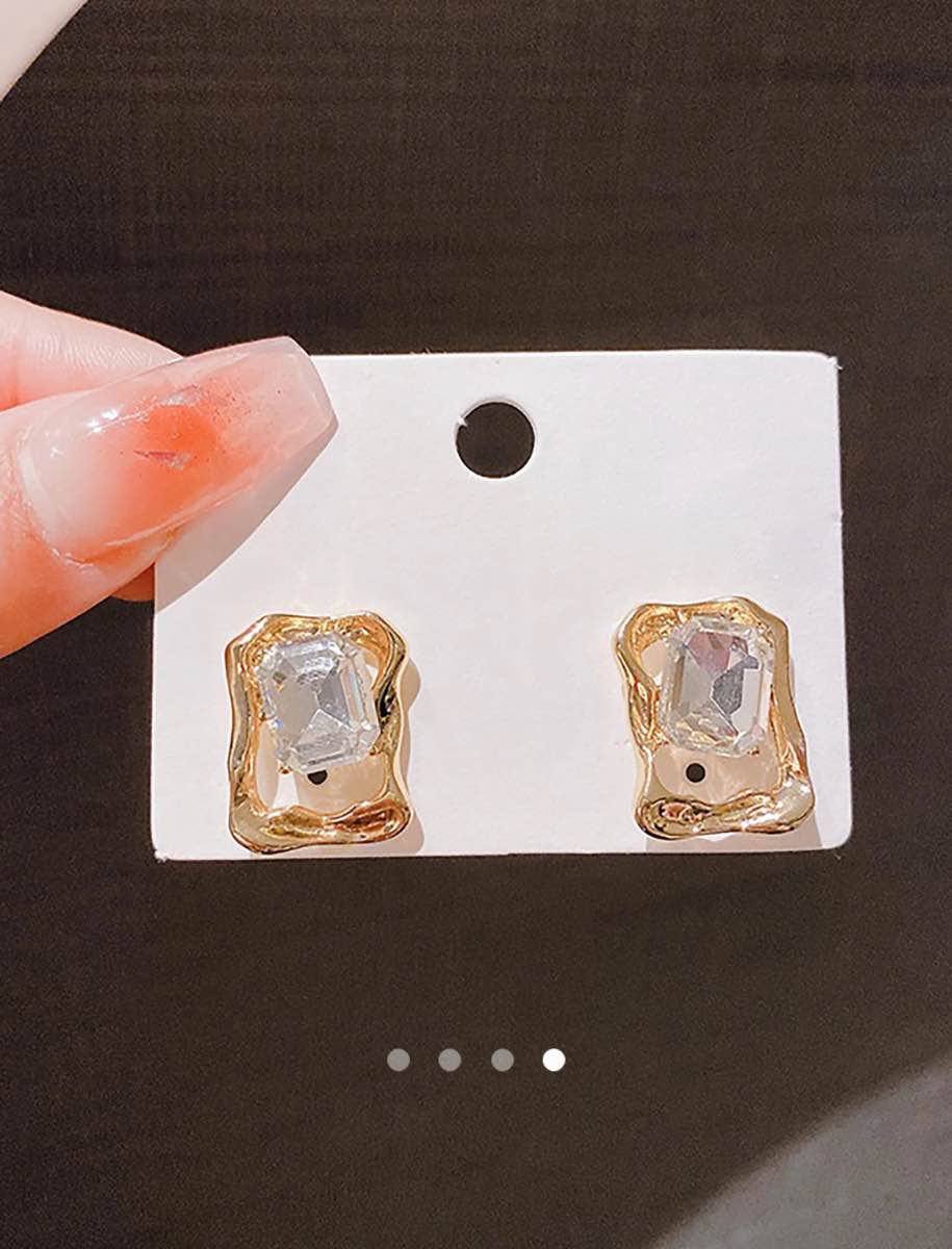 Savana Earrings // 033