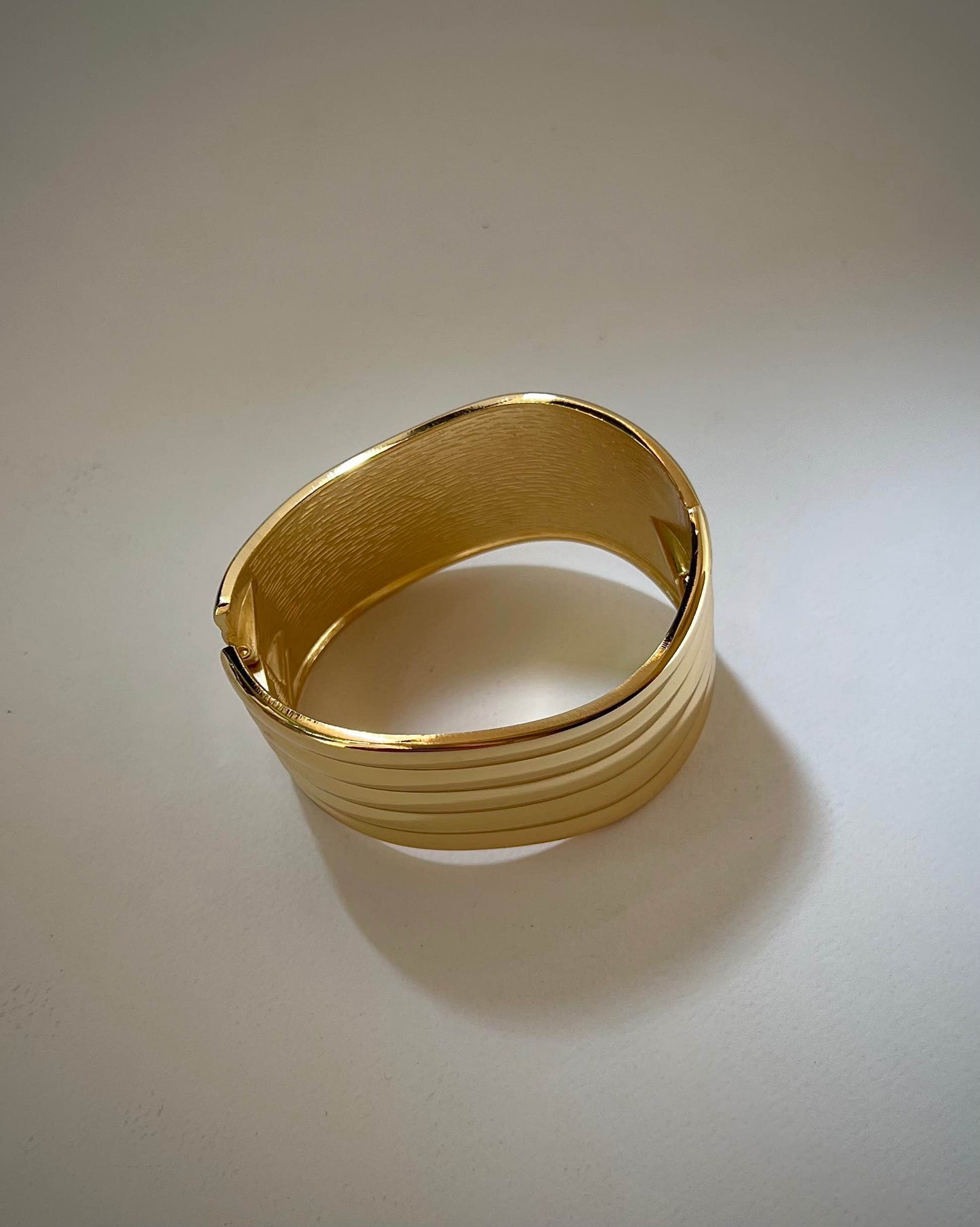 Chunky Bangle (Anti Tarnish) 014 // Gold