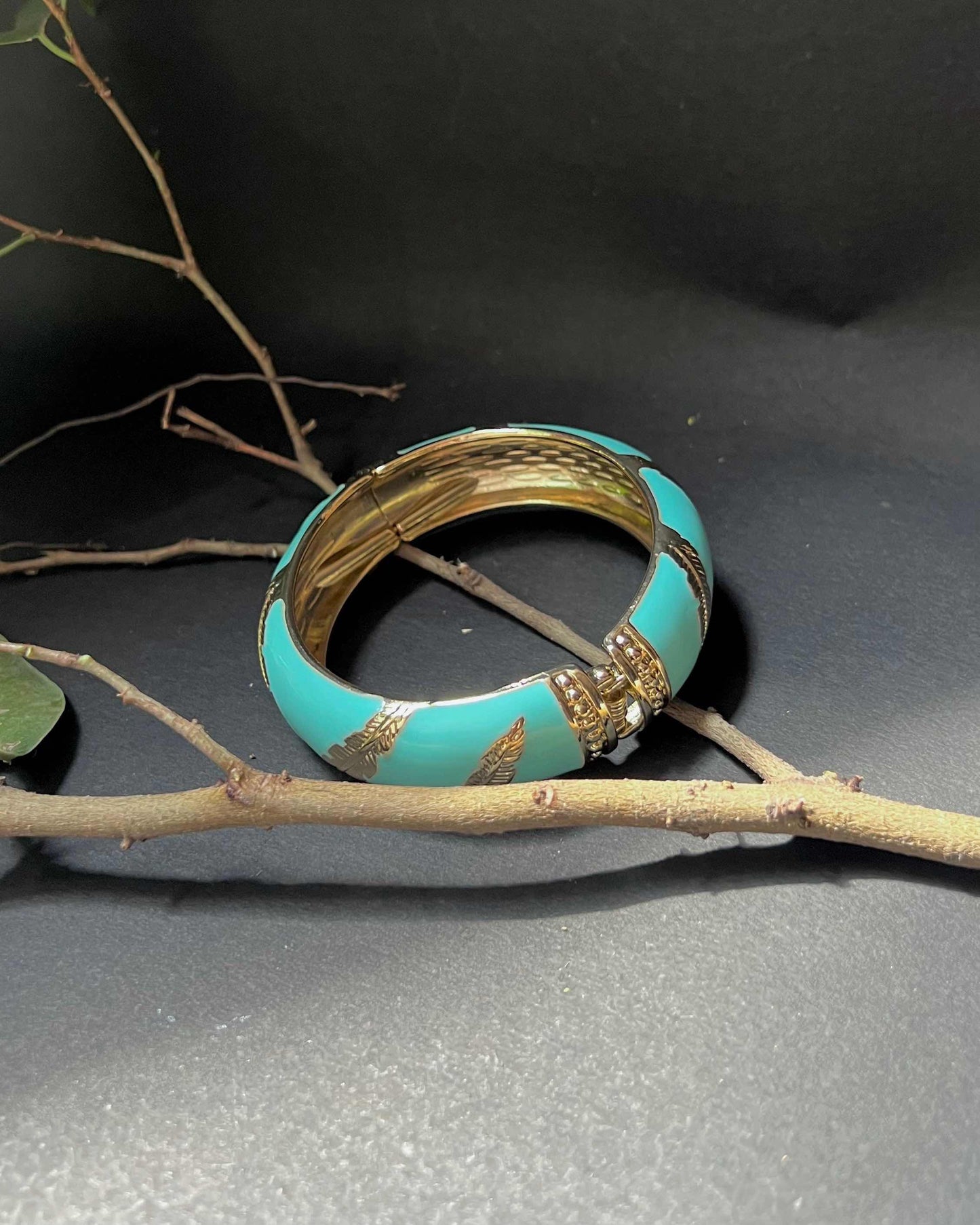 Chunky Bangle (Anti Tarnish) 032 // Blue