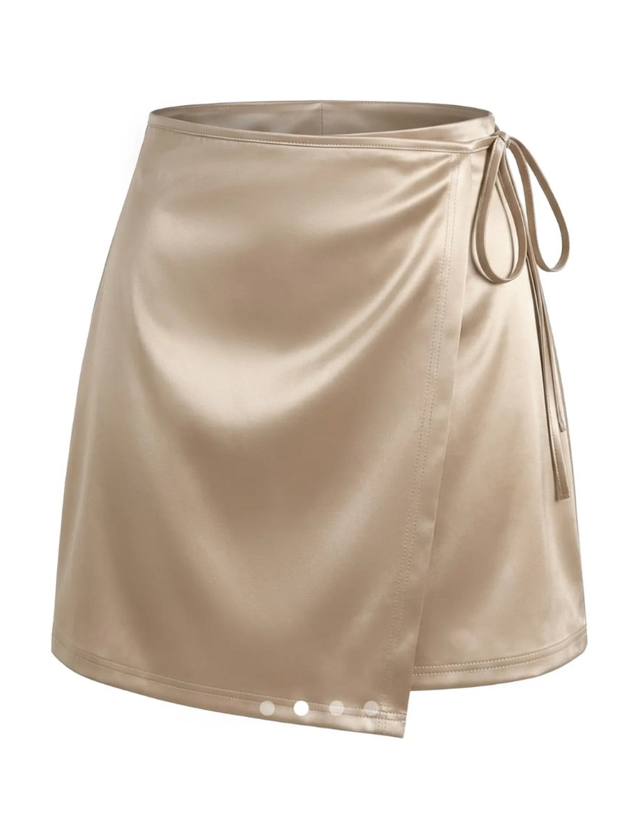 Bow A-Line Skirt // Champagne