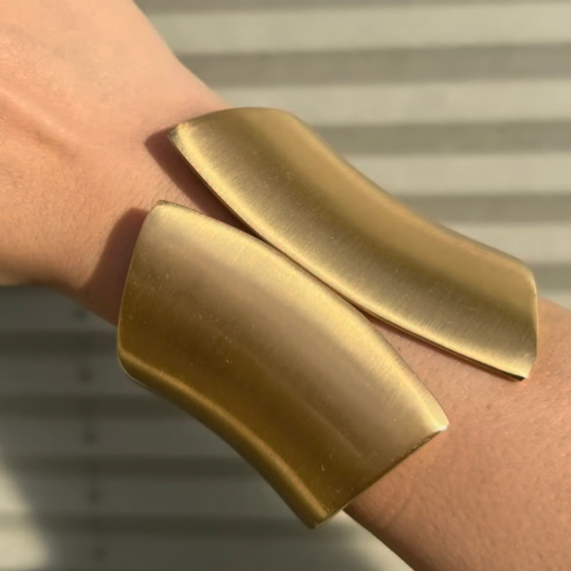 Chunky Bangle (Anti Tarnish) 010 // Gold