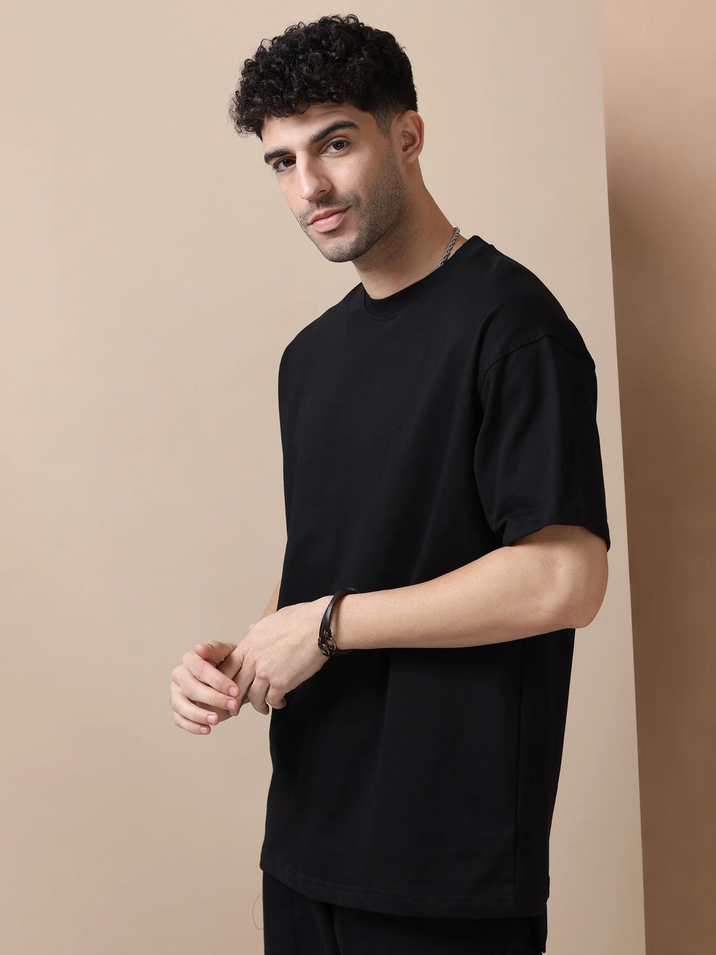 BLACK Oversized Tshirt // 100% Cotton - 240 GSM