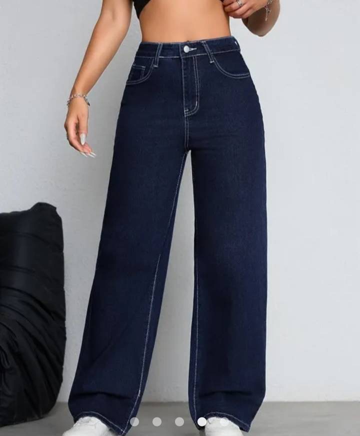 Contrast Stitching Straight Leg Jeans // Indigo
