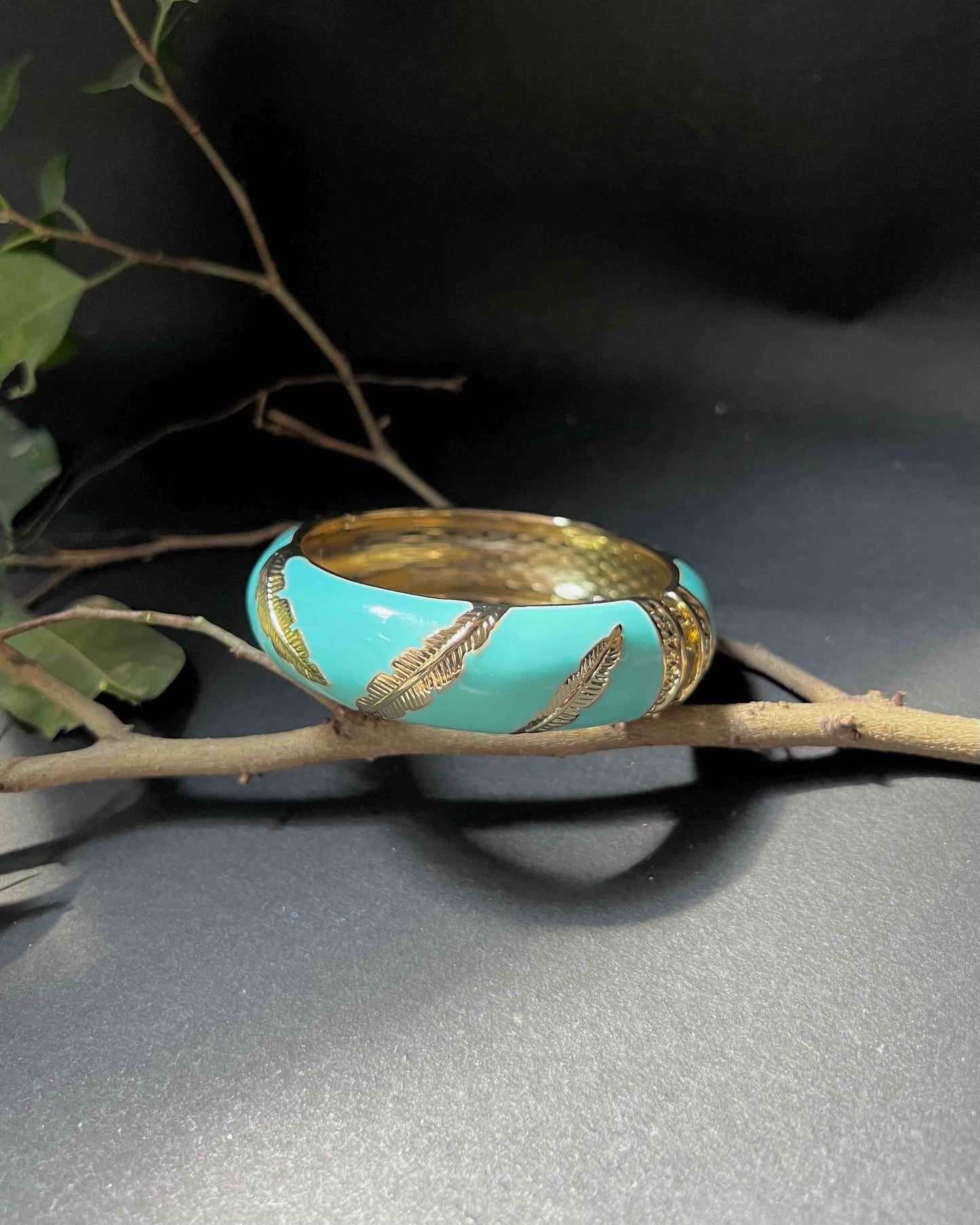 Chunky Bangle (Anti Tarnish) 032 // Blue
