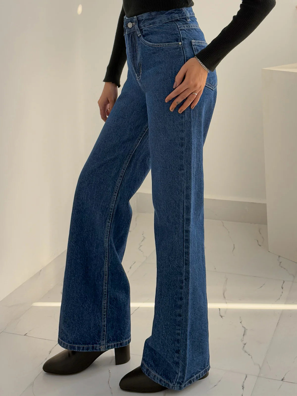 Wide Leg Jeans // Dark Blue