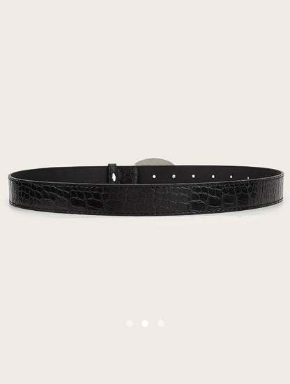 Faux Leather Buckle Belt // Black