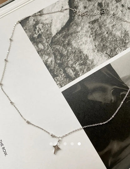 Star Necklace 024 // Silver