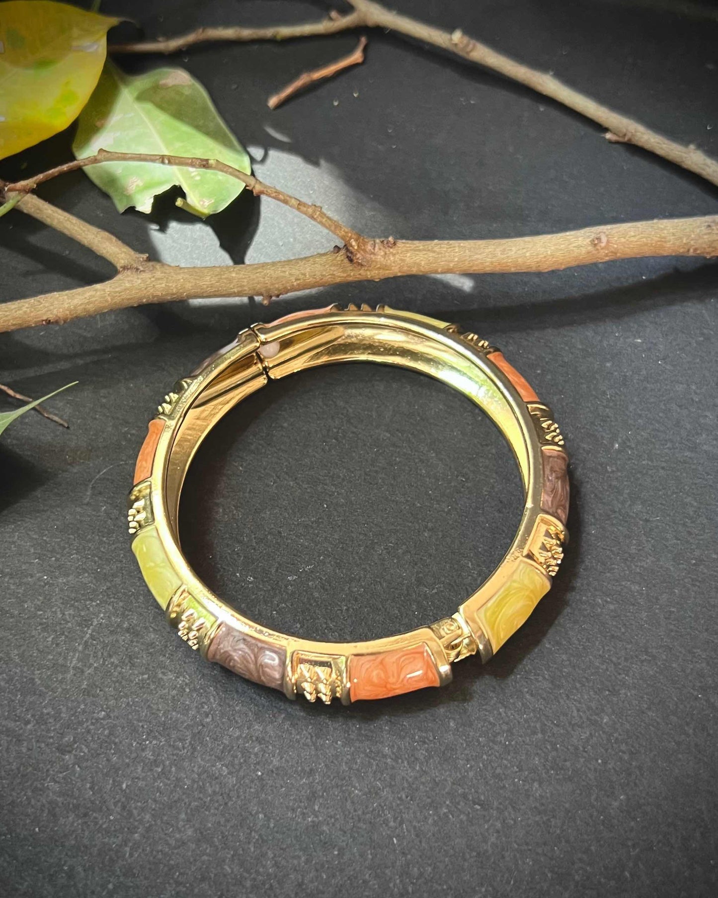 Chunky Bangle (Anti Tarnish) 026 // Brown