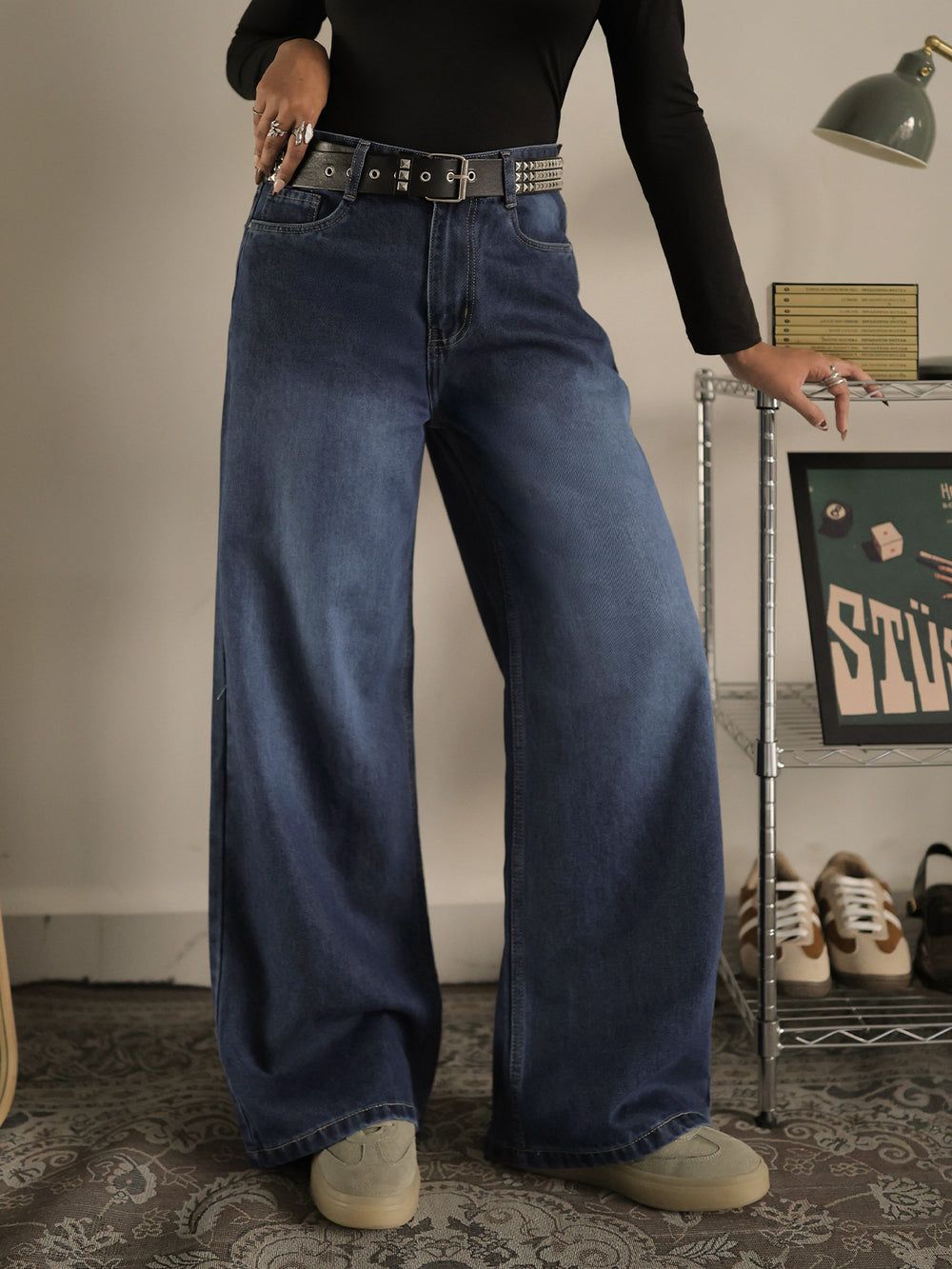 Washed Wide Leg Jeans // Classic Blue