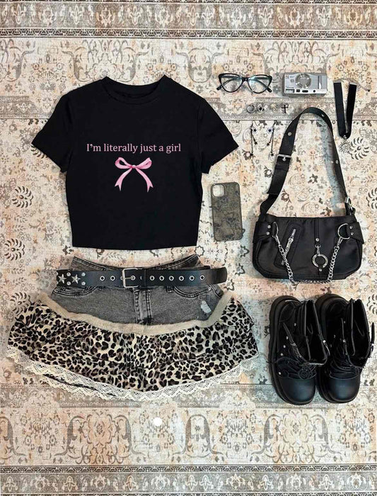 I’m literally just a girl tee // Black