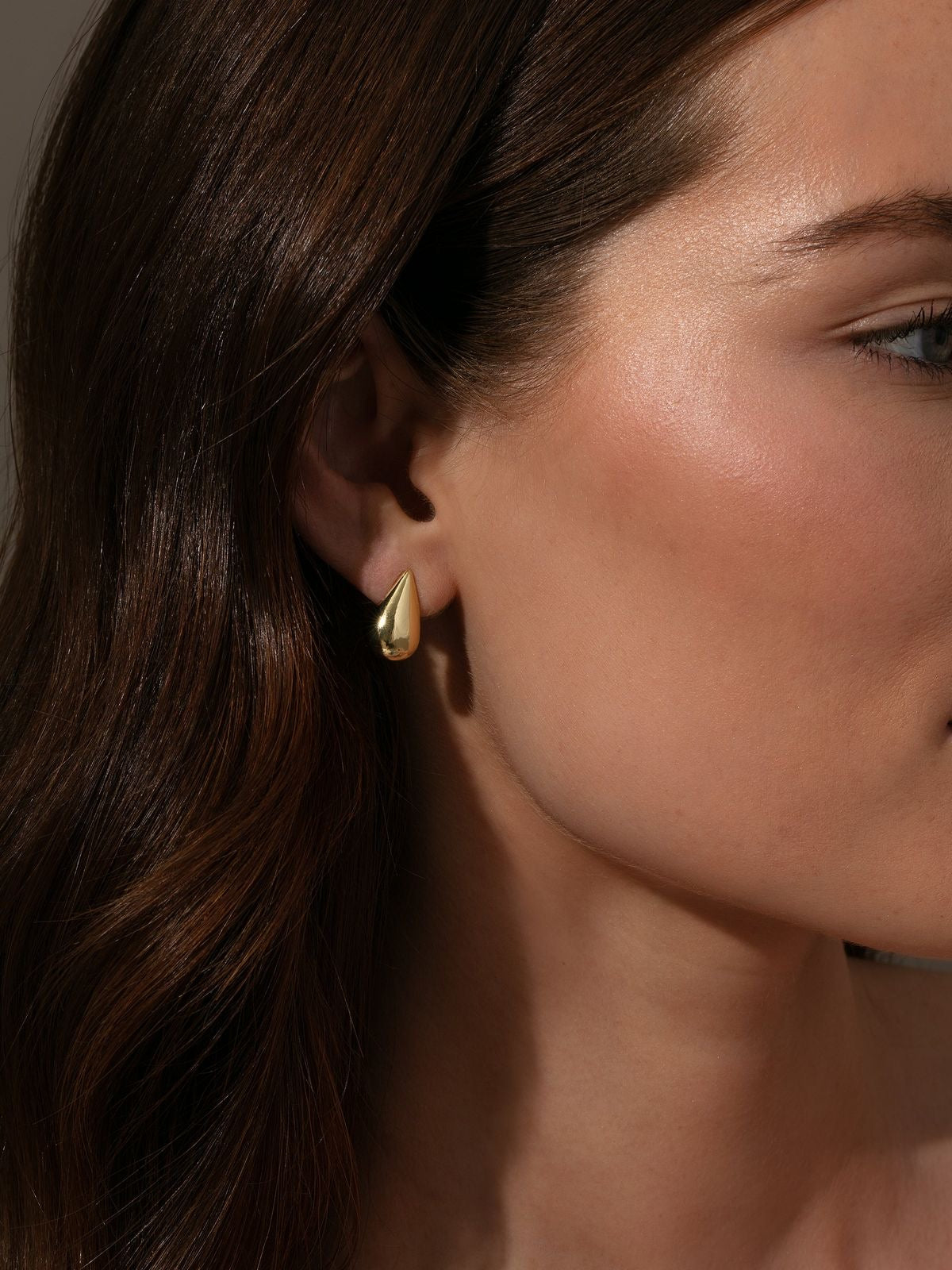 Teardrop Earings (Small) // Gold