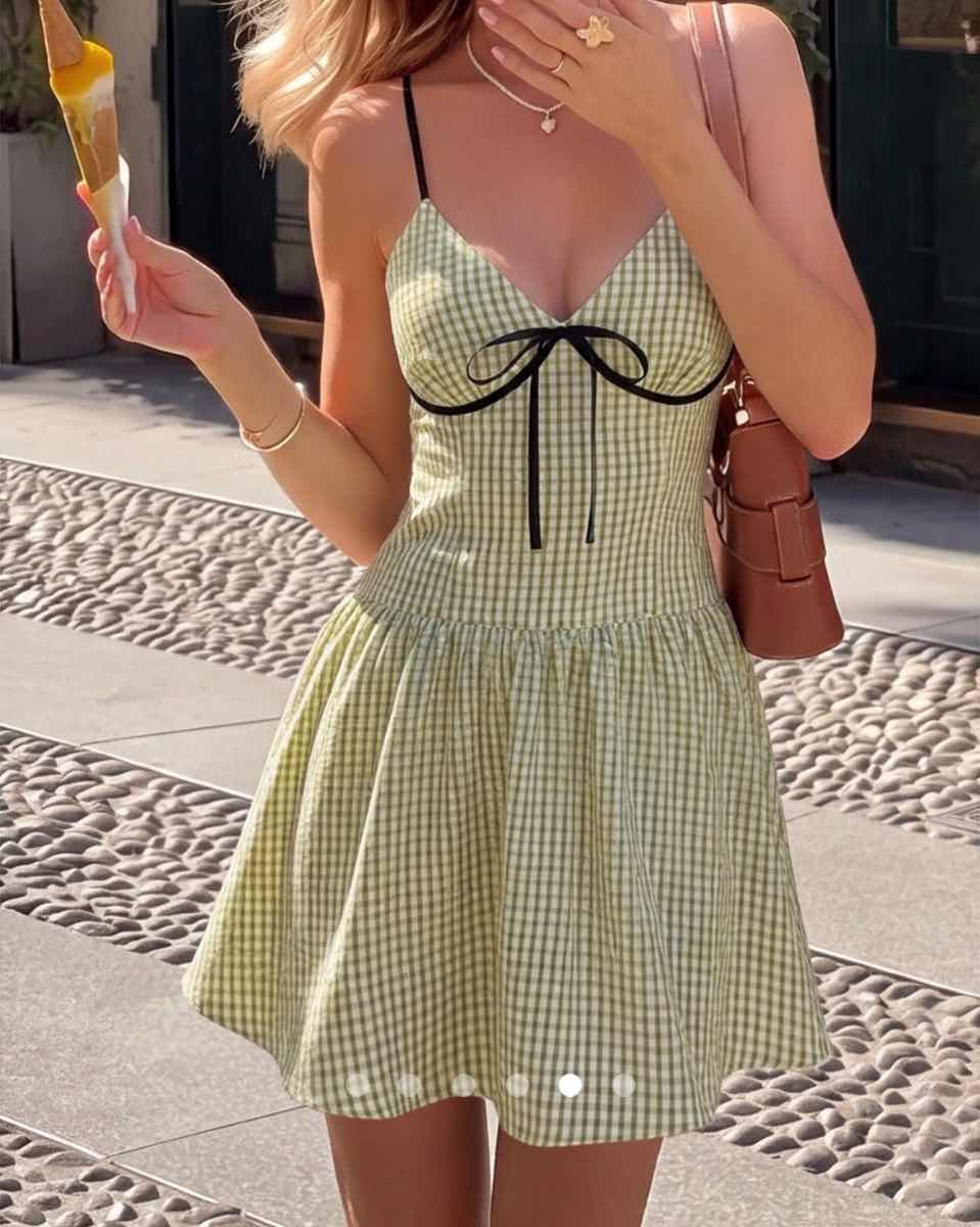 Bow A-Line Dress // Green