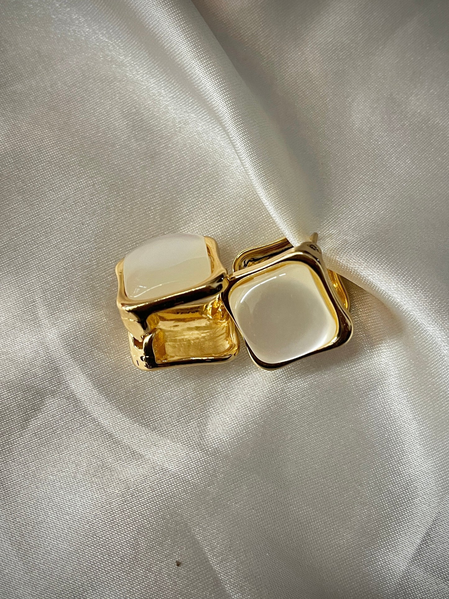 Cube Earrings // Gold