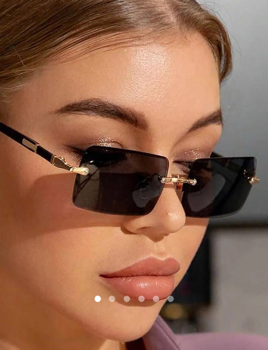 Classic Sunglasses // Black