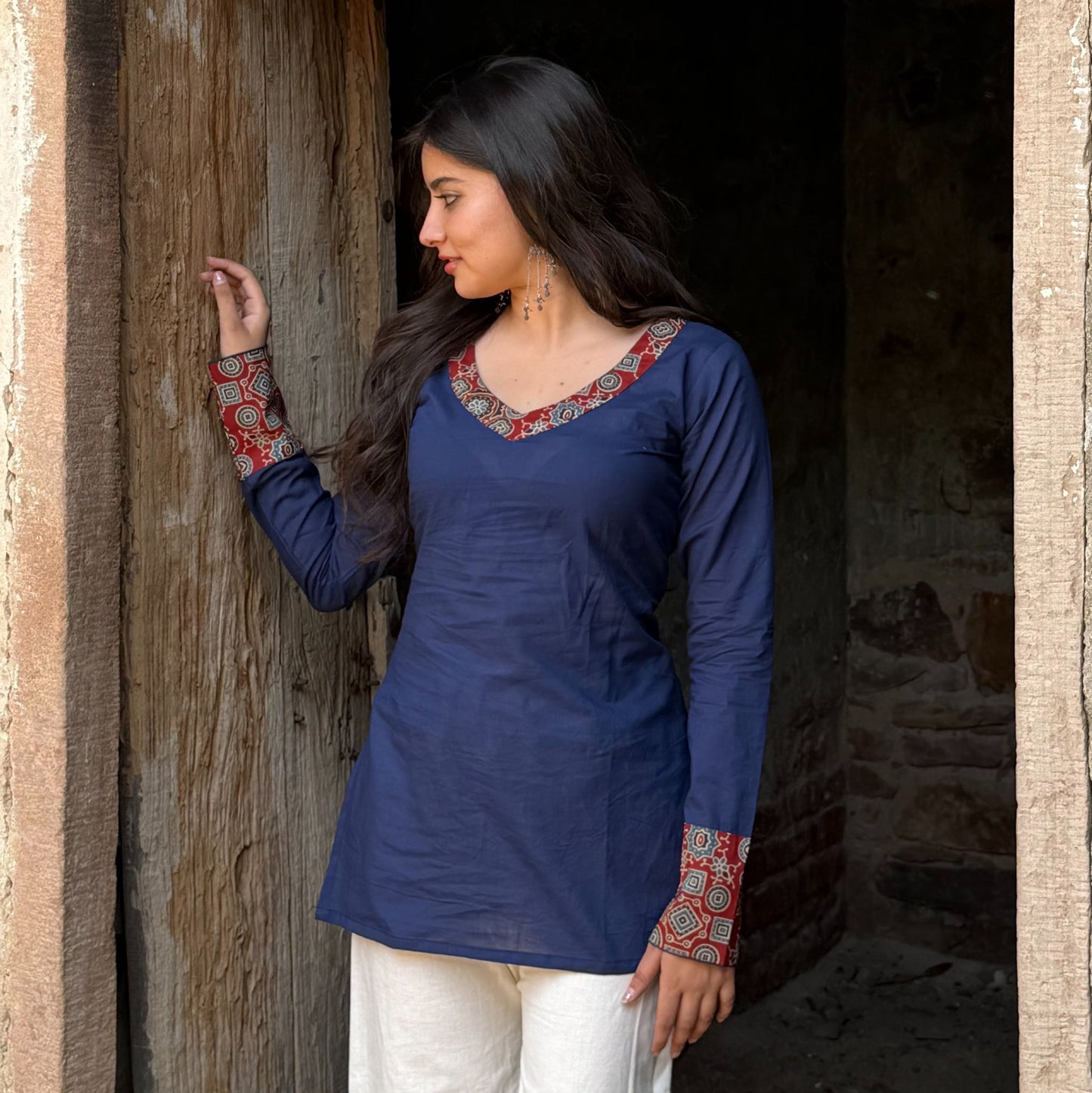 TARA Short Kurti // Blue