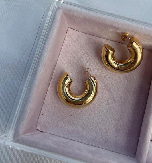 Round Chunky Earrings Medium // Gold