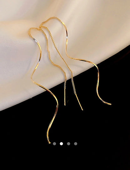 Savana Earrings 048 // Gold