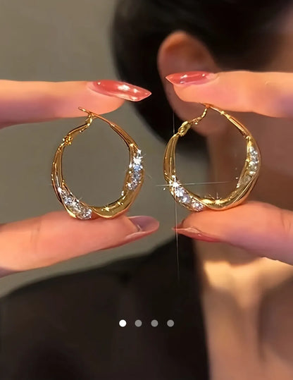 Savana Earrings 037 // Gold
