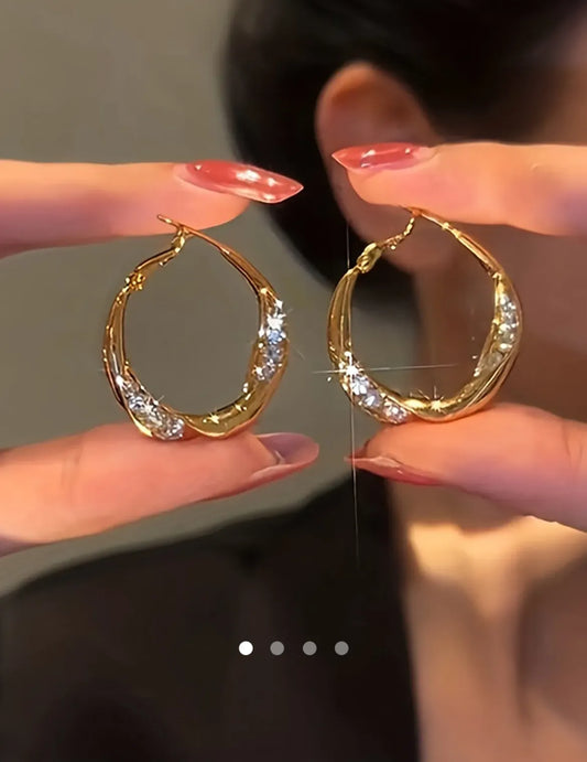 Savana Earrings 037 // Gold