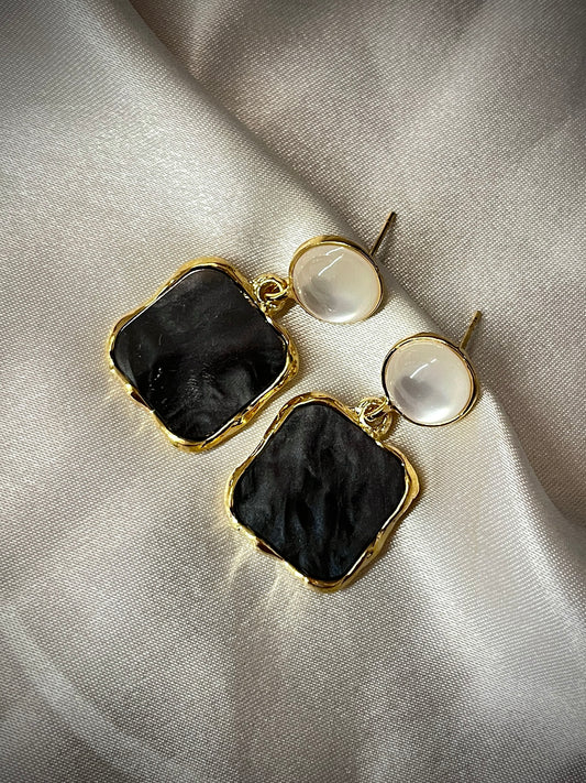 Square Dangle Earrings // Black