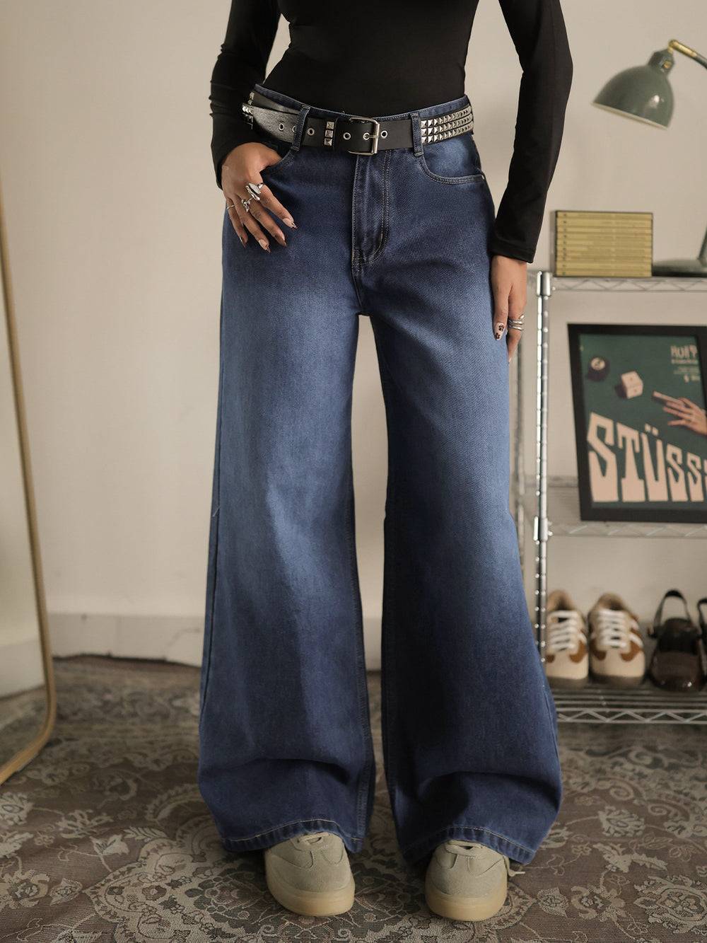 Washed Wide Leg Jeans // Classic Blue