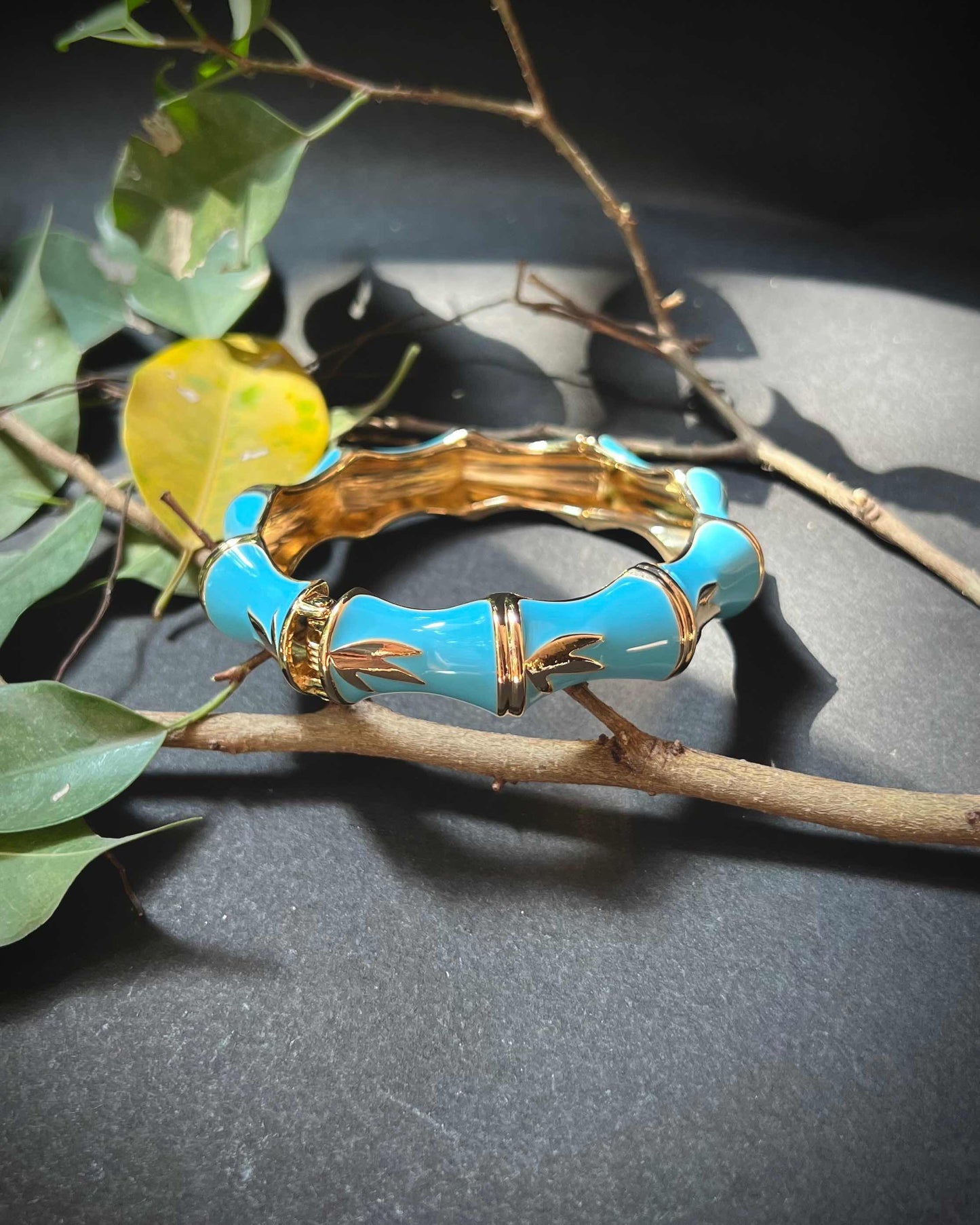 Chunky Bangle (Anti Tarnish) 031 // Blue