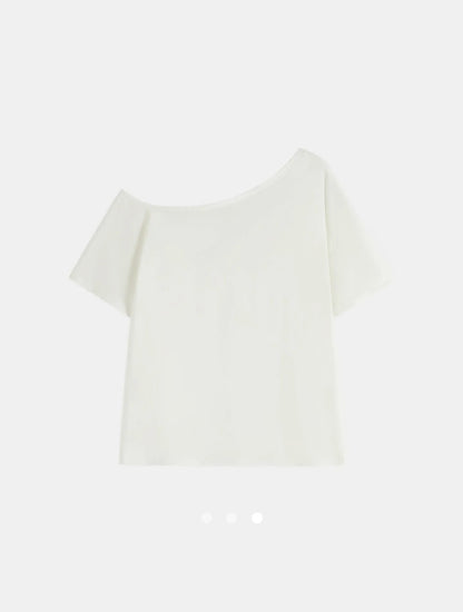 Heart Printed Pullover T-shirt // White