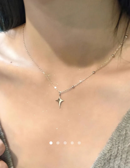 Star Necklace 024 // Silver
