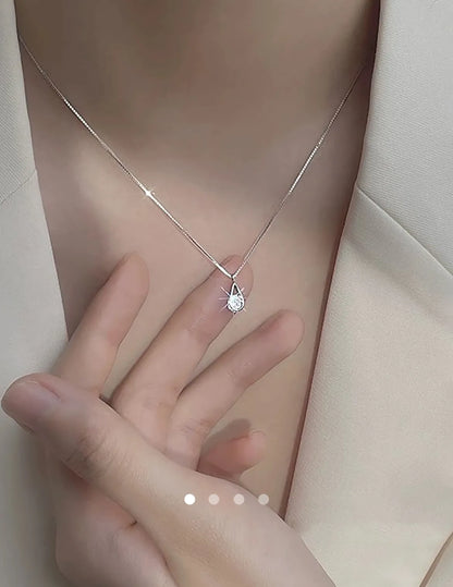 Water Drop Necklace 025 // Silver