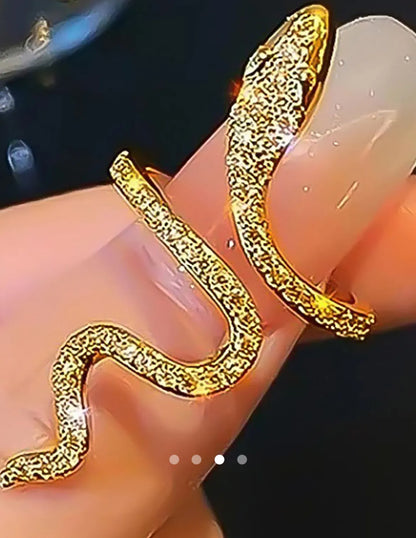 Snake Ring 019 // Gold