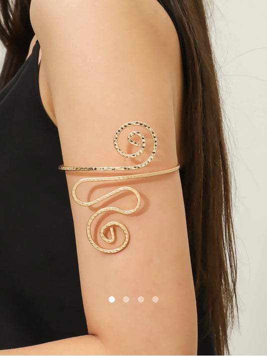 Geometric Arm Cuff 002 // Gold