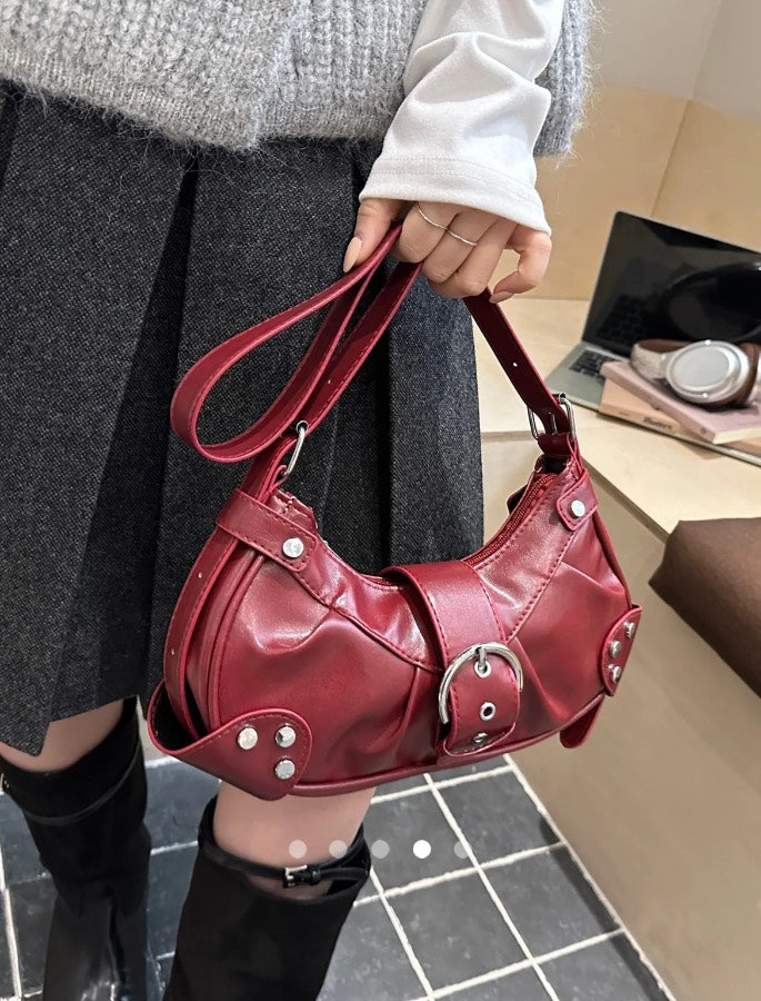 Savana Bag 008 // Burgundy