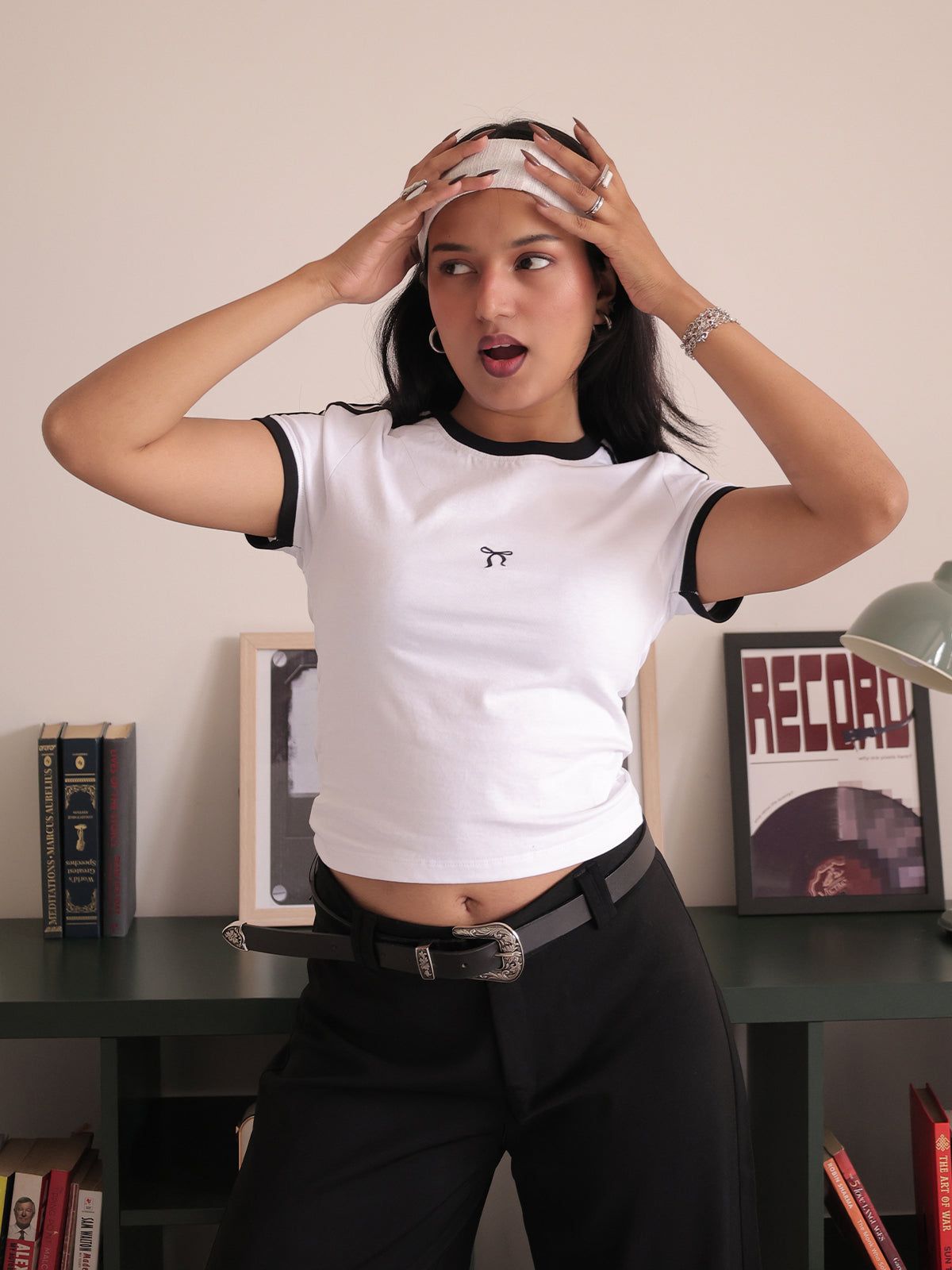 Detail Bow Embroidered Baby Tee // White Contrast