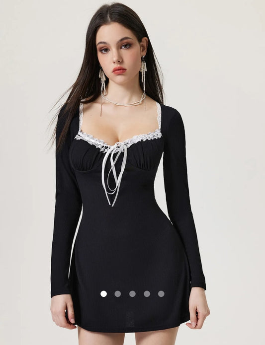 Ruffle A-Line Dress // Black