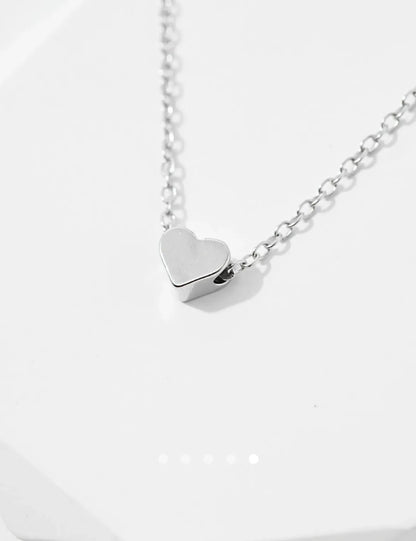 Heart Necklace 026 // Silver