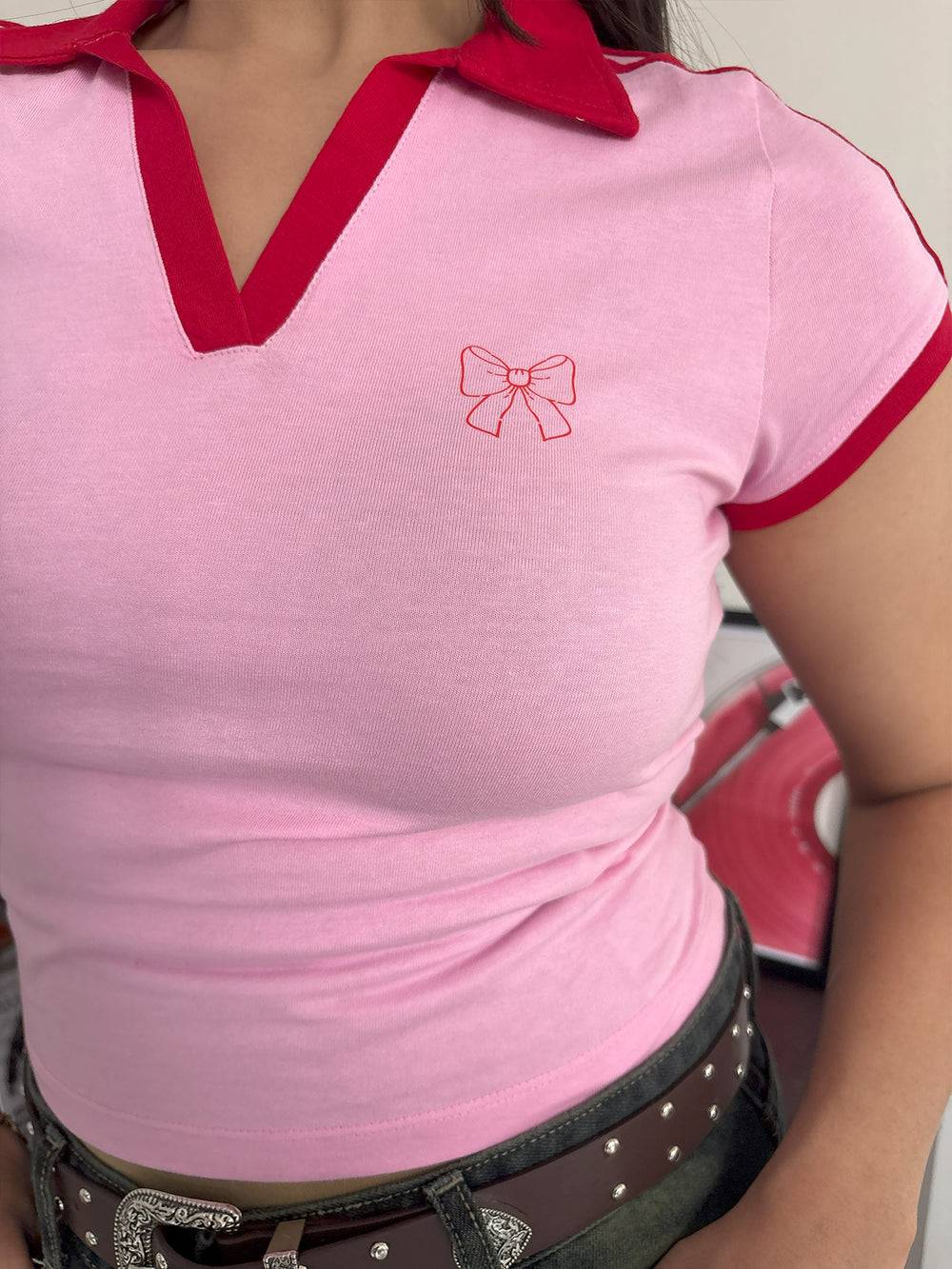 Contrast Detail Bow Graphic Polo Tee // Soft Pink