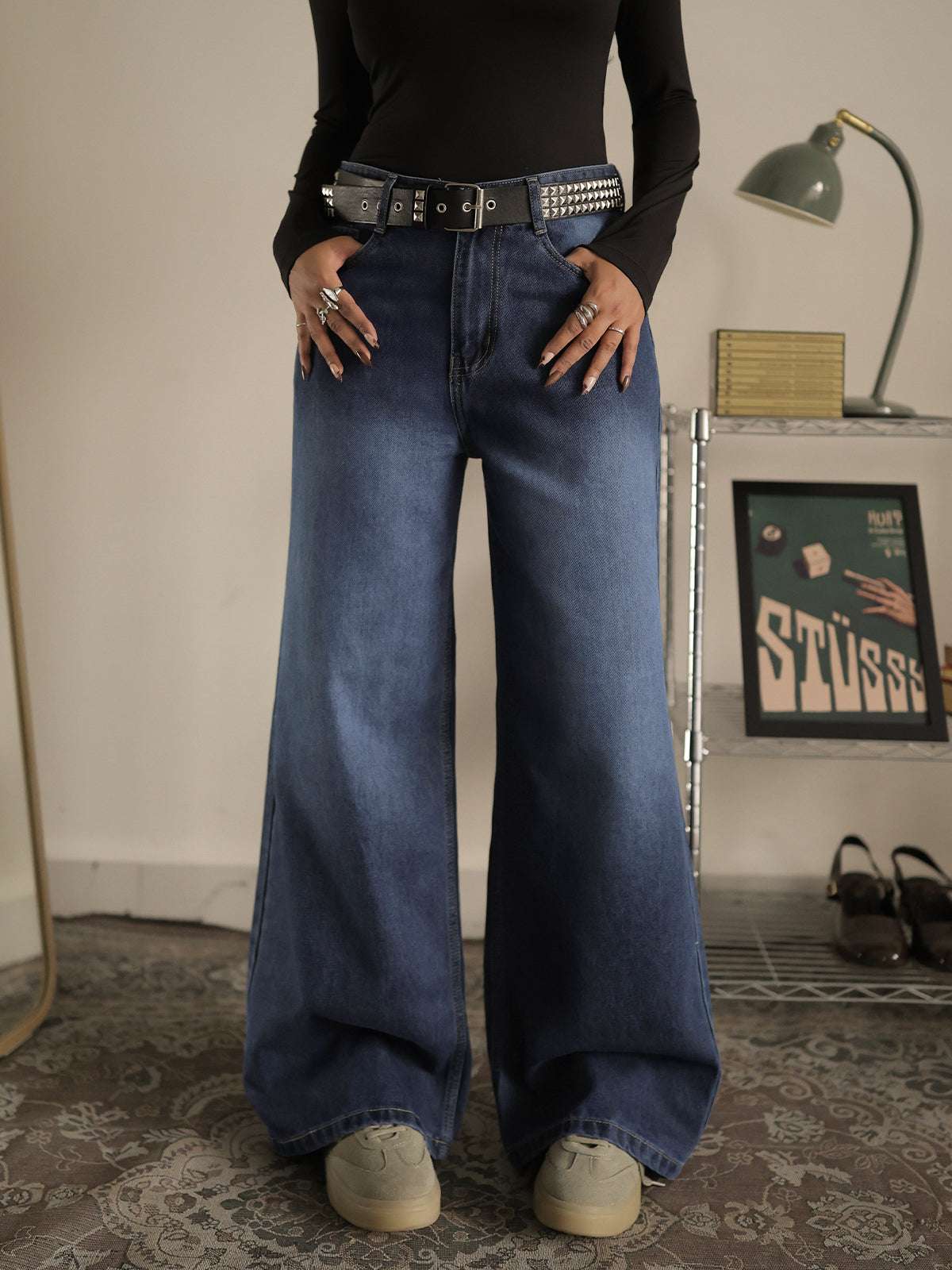 Washed Wide Leg Jeans // Classic Blue