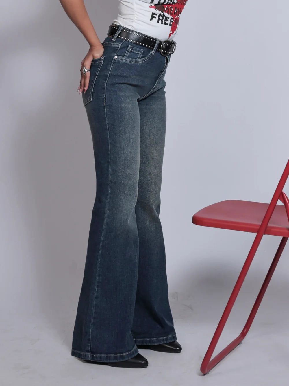 Premium Street Blue // Washed Bootcut Jeans