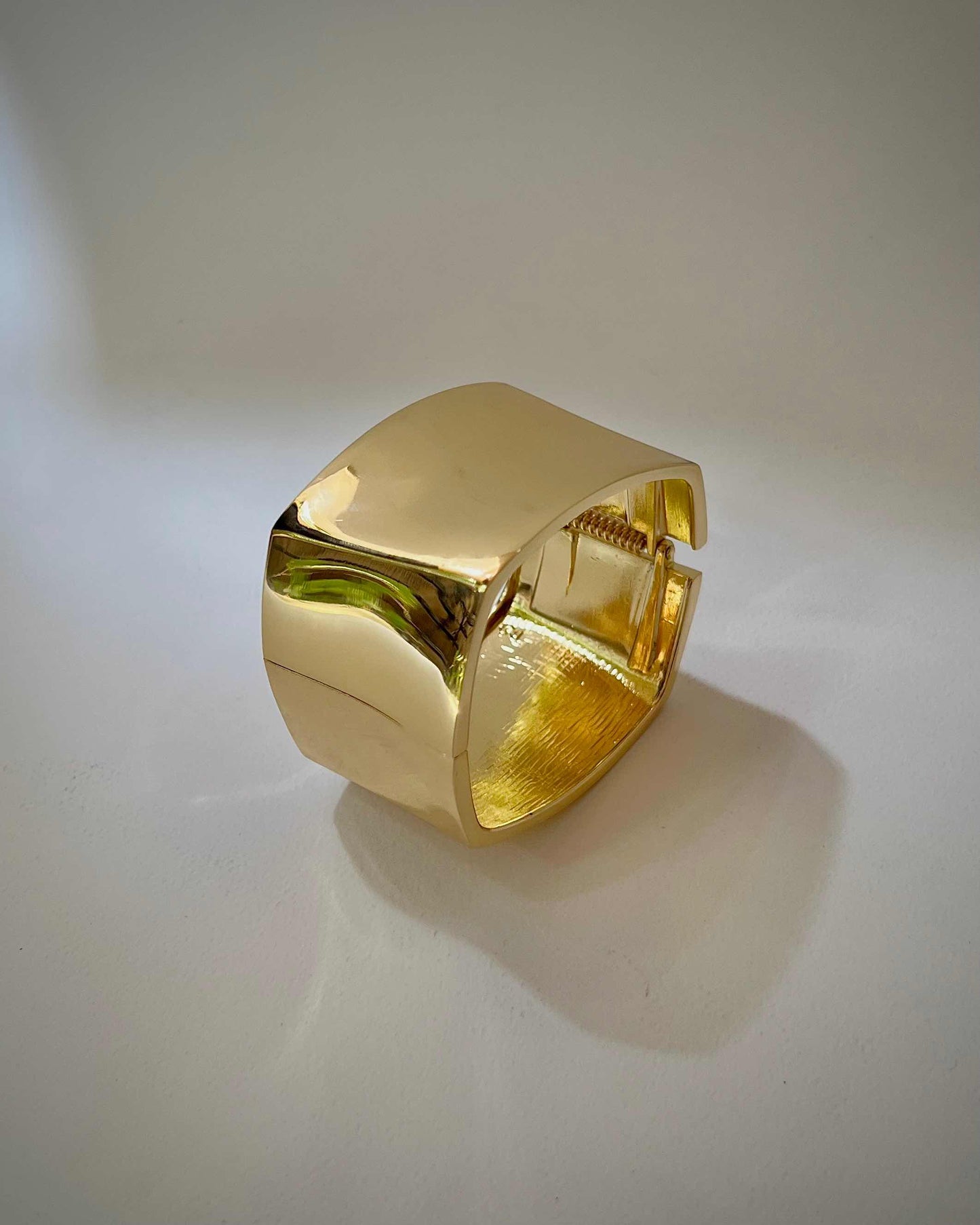 Chunky Bangle (Anti Tarnish) 018 // Gold