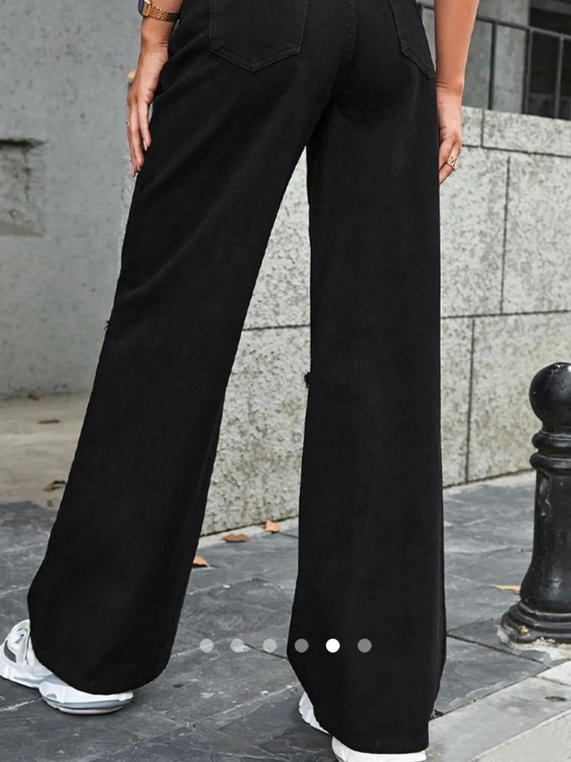 Ripped Straight Leg Jeans 005 // Black