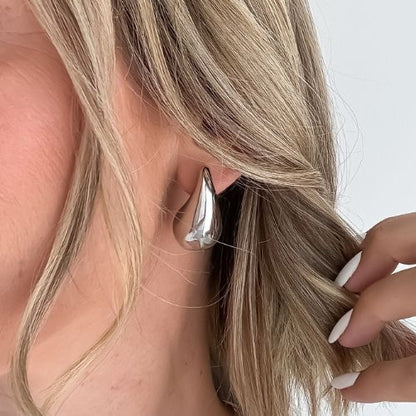 Teardrop Earings (Medium) // Silver