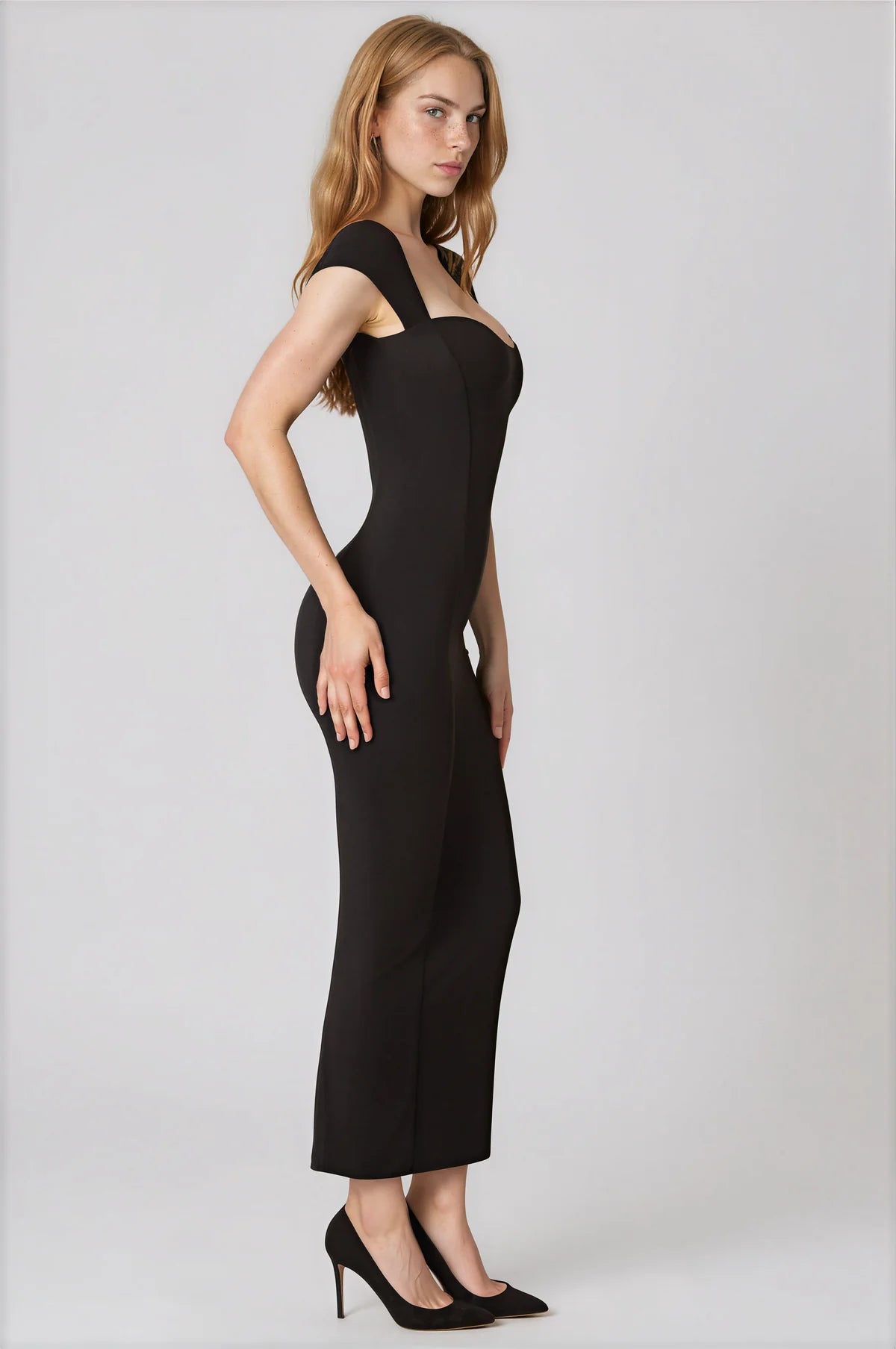 Sweetheart Neck Maxi Dress // Black