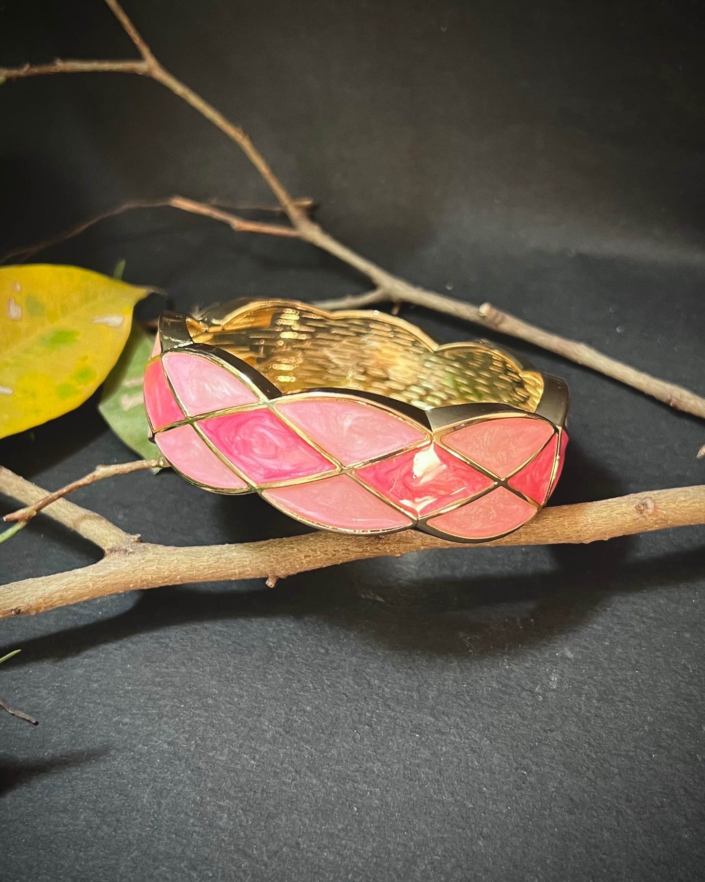 Chunky Bangle (Anti Tarnish) 029 // Pink