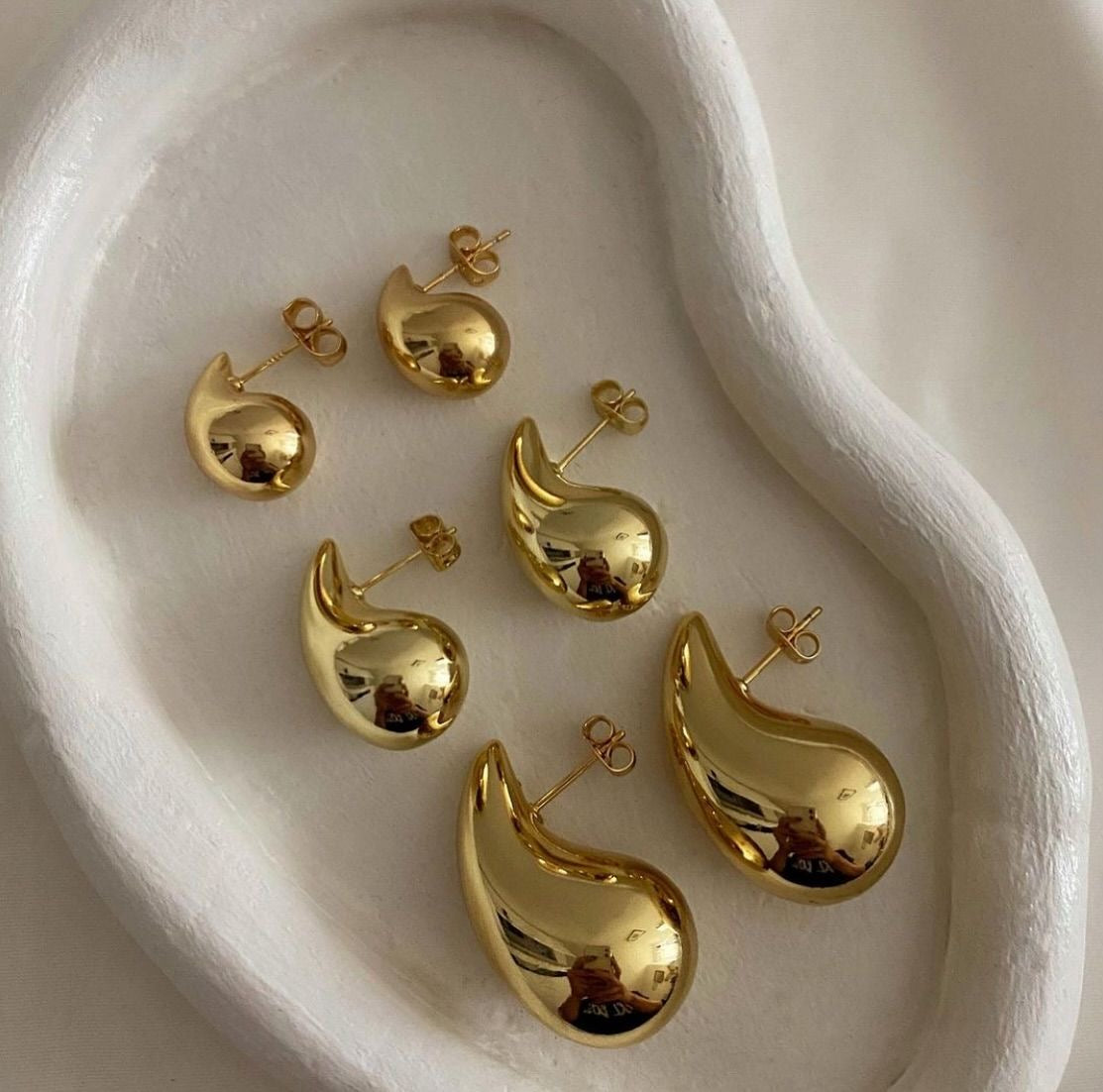 Chunky Teardrop Earings (Big) // Gold