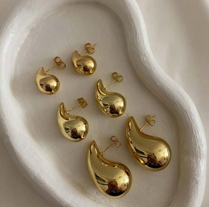 Chunky Teardrop Earings (Big) // Gold